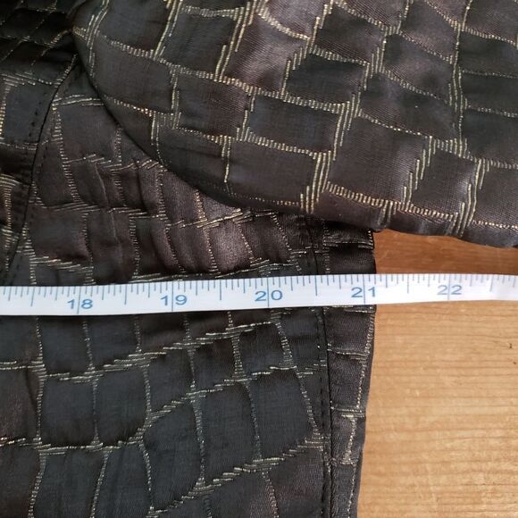 Armani Collezioni Size 12 Black Gold Quilted Print Cropped Spring Fall Jacket - Picture 7 of 13